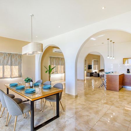 Spacious, Bright, Valley & Sea View Maisonette Xagħra Exteriör bild