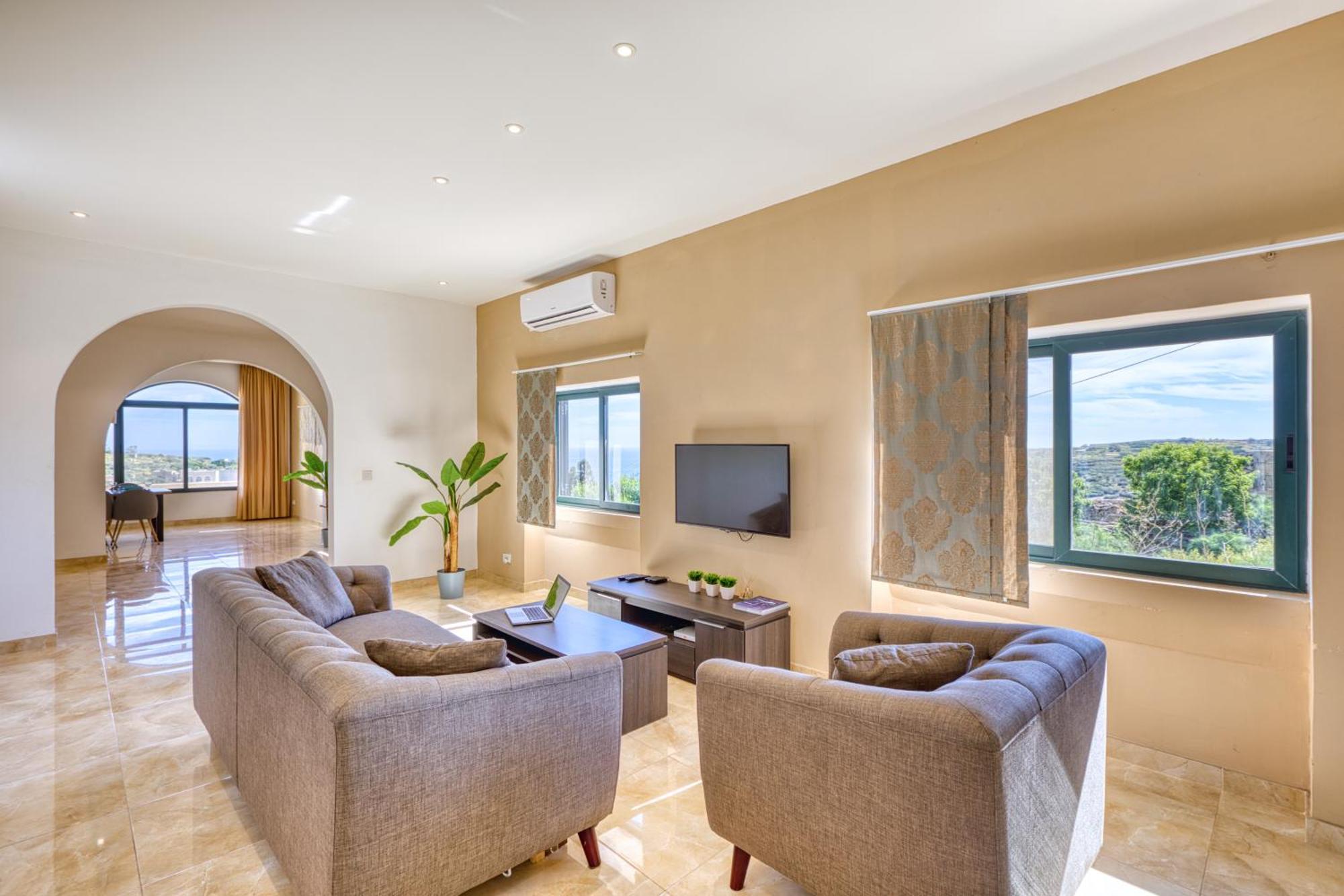 Spacious, Bright, Valley & Sea View Maisonette Xagħra Exteriör bild