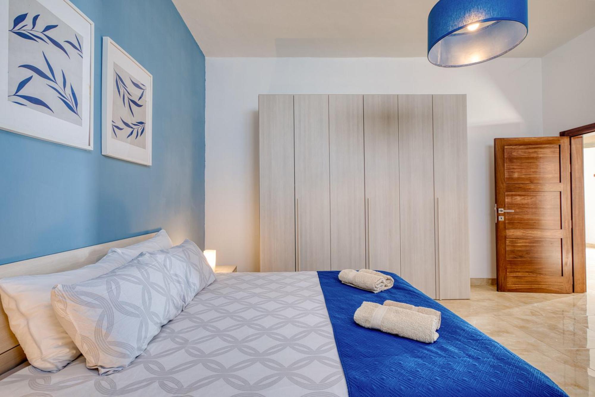 Spacious, Bright, Valley & Sea View Maisonette Xagħra Exteriör bild