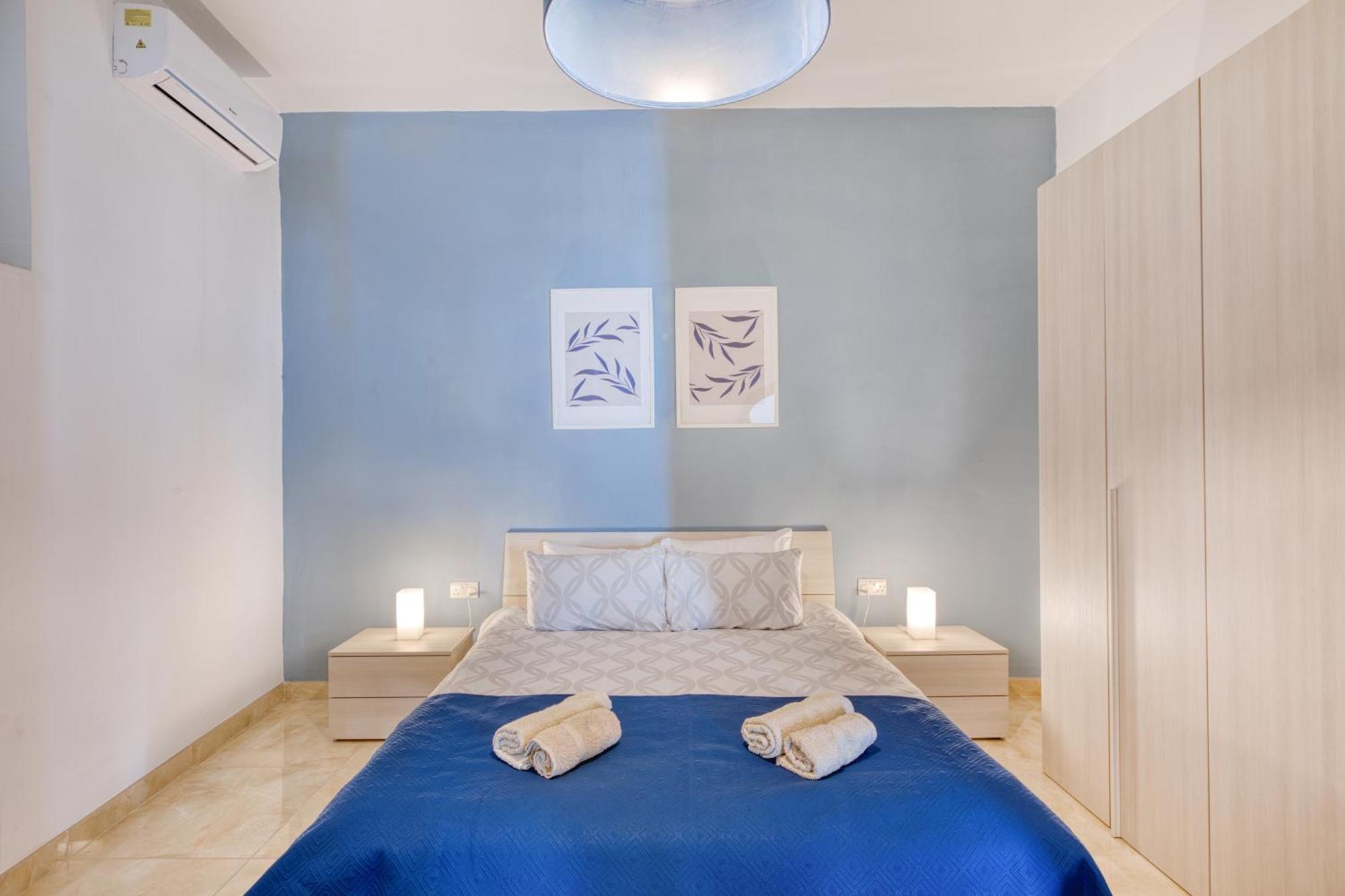 Spacious, Bright, Valley & Sea View Maisonette Xagħra Exteriör bild