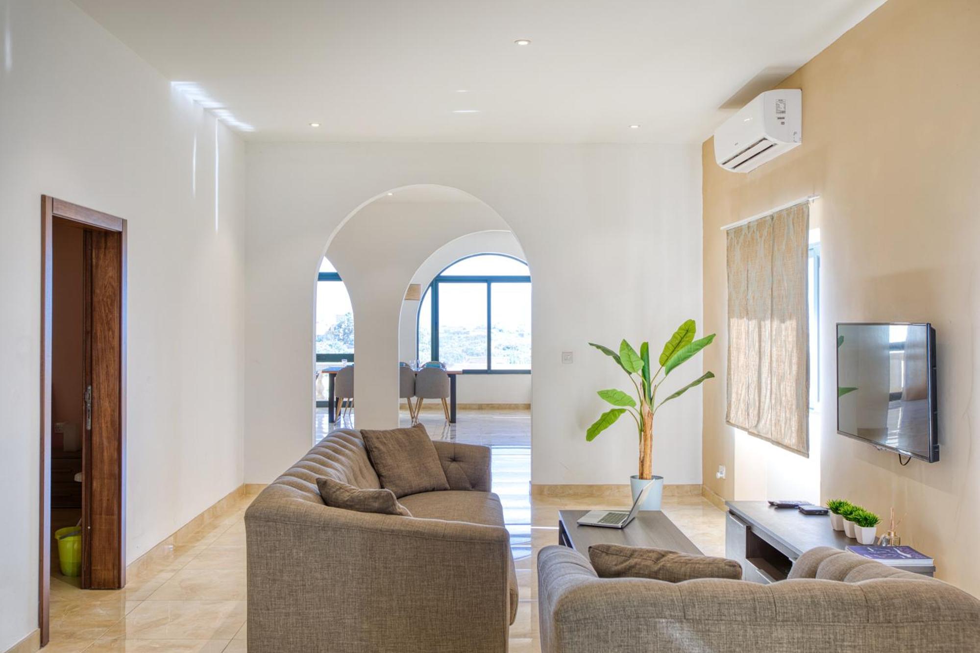 Spacious, Bright, Valley & Sea View Maisonette Xagħra Exteriör bild